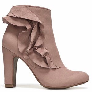 Fergalicious Campton Women’s Ankle Boots Mauve